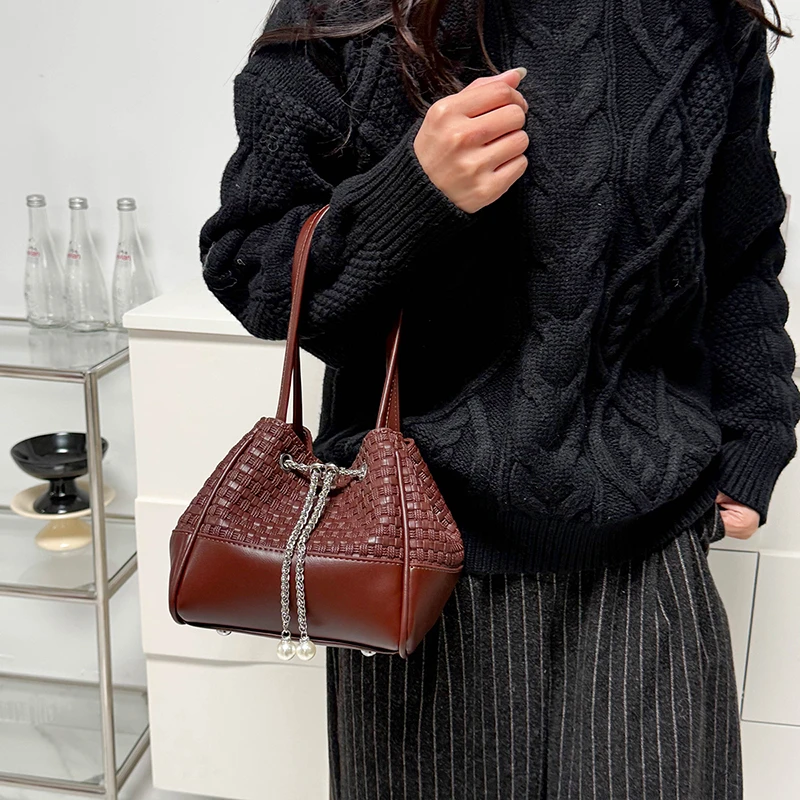 

Classy Women's Handbag Leather-Like Material Durable Suitable for Long-Term Use Office Dates