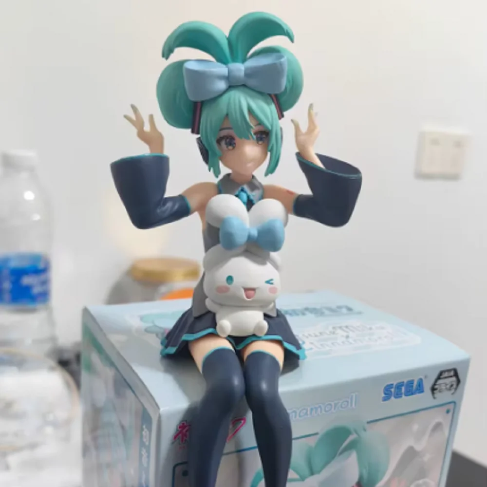 

New Hatsune Miku Anime Figure Toys Collection MIKU X Cinnamoroll Kawaii Cartoon PVC Action Figurine Model Doll Birthday Gift