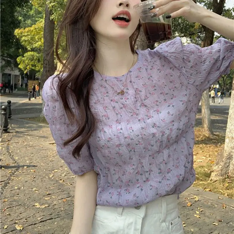 Korean Broken Flowers Blouse Female Clothing Sweet Printed Commute Summer New Stylish Folds Short Sleeve Casual Round Neck Shirt