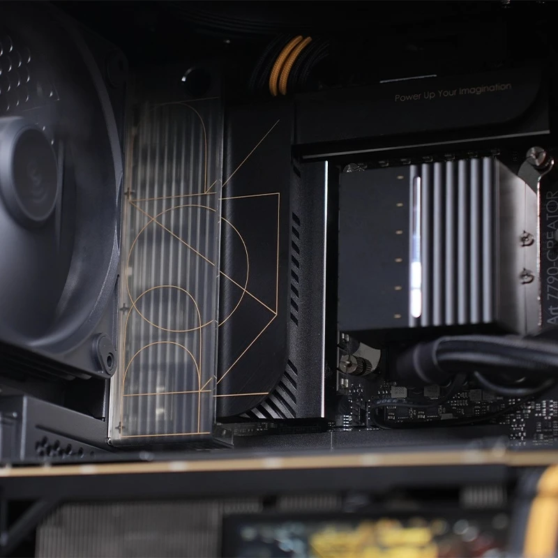 Gioco desktop assemblaggio computer host tutta la famiglia secchio