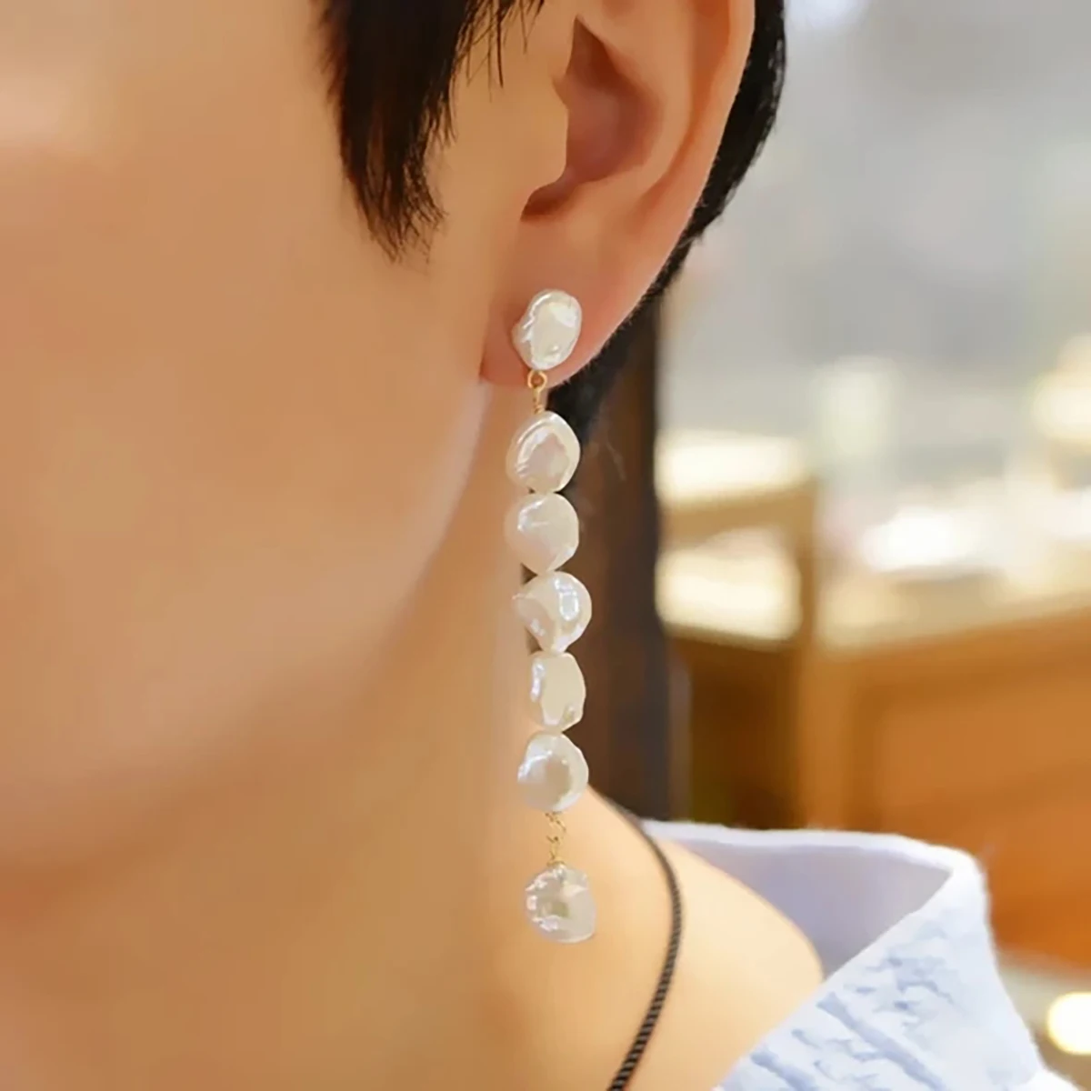 

Baroque shaped pearl earrings, long tassel pendant earrings, handmade pearl earrings, fashionable banquet gifts and accessories