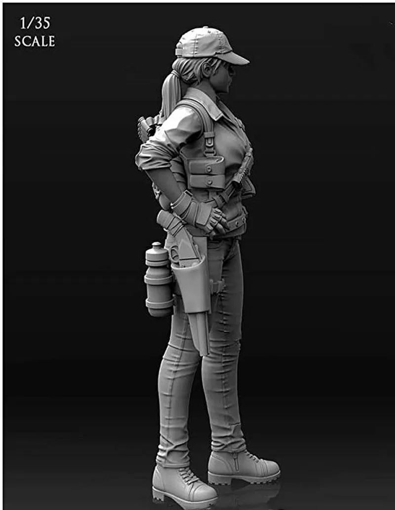 Weiblicher Söldner-Harz-Mikro-Miniaturfigur im Maßstab 1:35, 3D-gedrucktes weißes Modellspielzeug Gk, unmontierter und unbemalter Bausatz