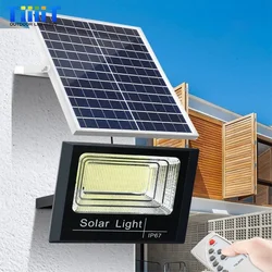 LED Outdoor Solar Light Courtyard Porch Floodlight Outdoor IP67 Waterproof Reflector Solar Powered Spotlight with Remote Control