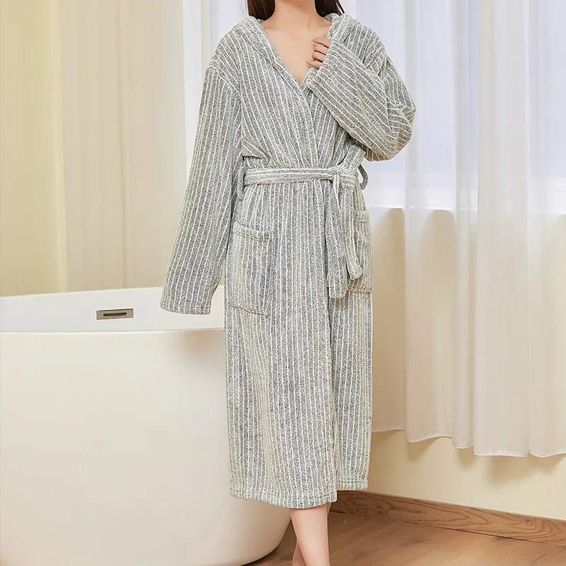 Unisex Autumn Stripe Bathrobe Hooded Coral Fleece Pink Grey Thicken Bath Robe Night Cozy Sleepwear Women Home Bathroom Clothes