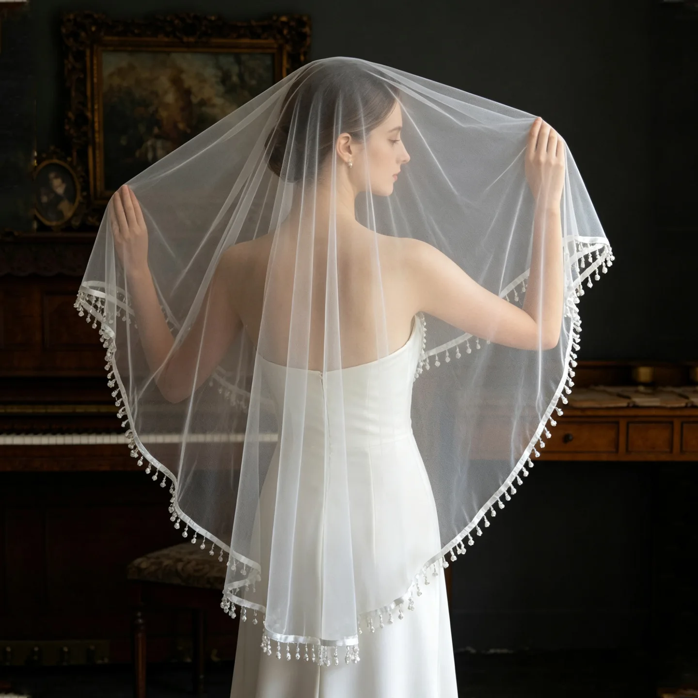 SLBRIDAL Handgefertigter Einlagiger Brautschleier mit Quasten und Perlenbesatz Hochzeitsaccessoires für Bräute – Detail 1