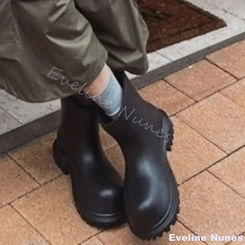 إيفا المضادة للانزلاق مقاوم للماء منتصف العجل احذية المطر الرجال جولة تو الانزلاق على كعب مكتنز الأسود ديربي كبير رئيس احذية المطر 2025 أحذية جديدة