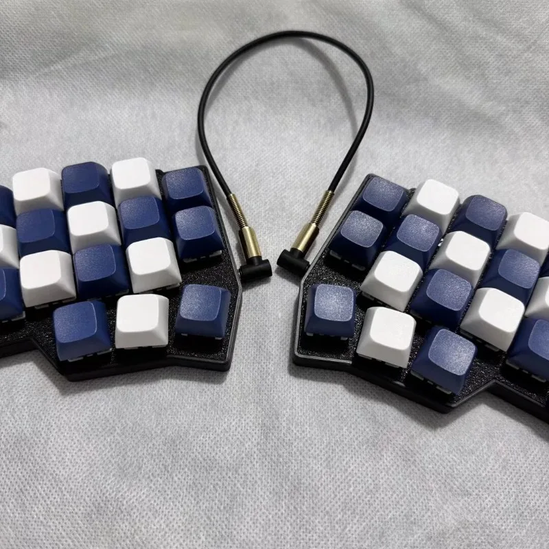 

Проводная разделенная клавиатура Corne V4, индивидуальная RGB с возможностью горячей замены, эргономичная одномодовая разделенная клавиатура QMK для VIAL, левая и правая клавиатура