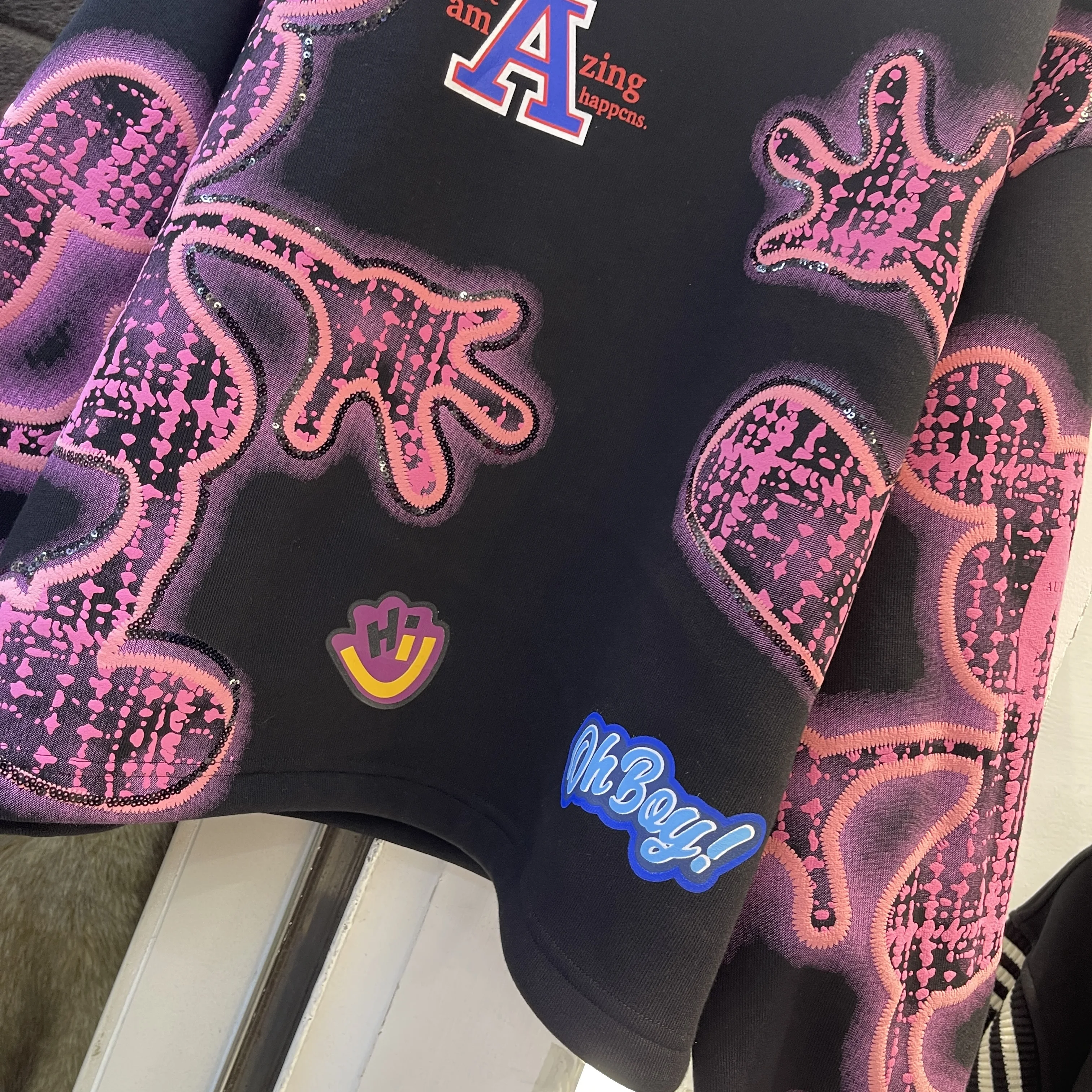 بلوزات الشارع الشهير 2025 خريف شتاء جديد عصري ماركة مطبوعة فضفاضة عادية طاقم الرقبة طويلة الأكمام البلوز للنساء #4