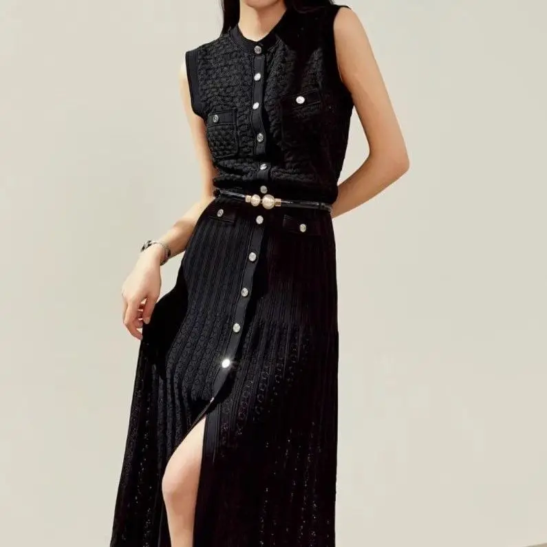 

Summer new 2025 pure desire style dress French celebrity single row hollow sleeveless thin knitted temperament explosion