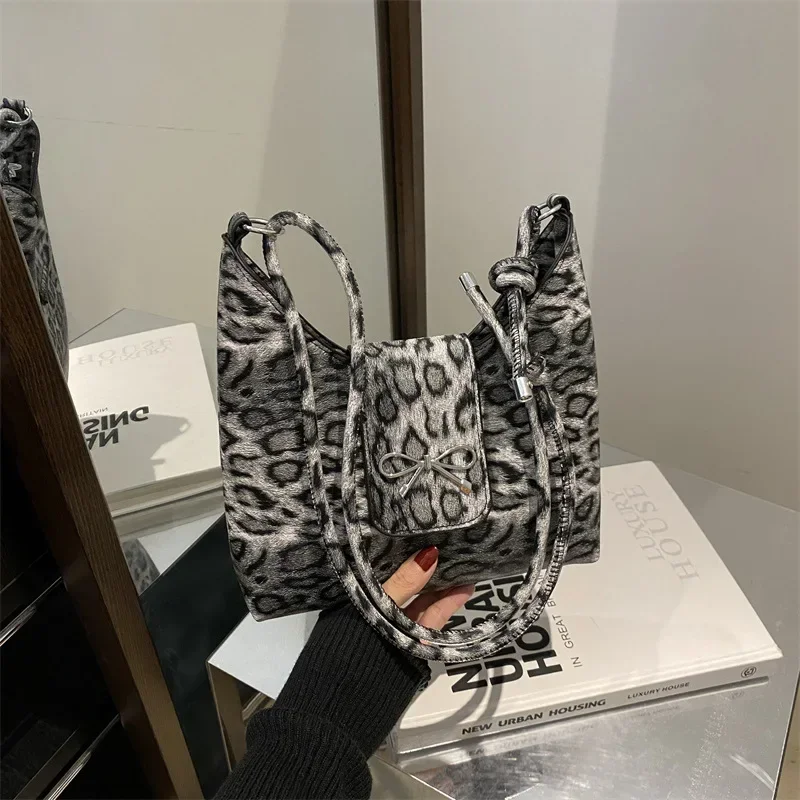 

Bow leopard print fashion high-end shoulder bag