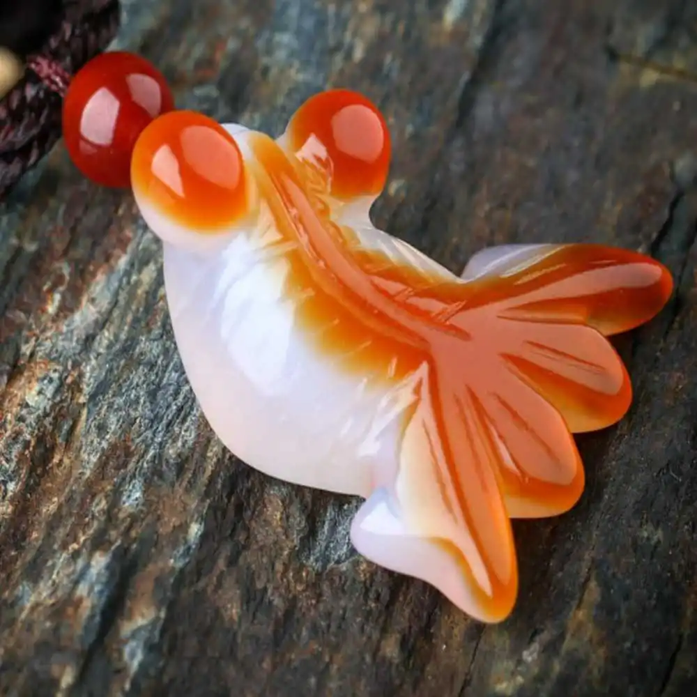 

1pcs Natural Red agate Goldfish Gemstone Pendant+Necklace Stainless Gemstone New Cross Jewellery Lucky Pendants Craft Unisex