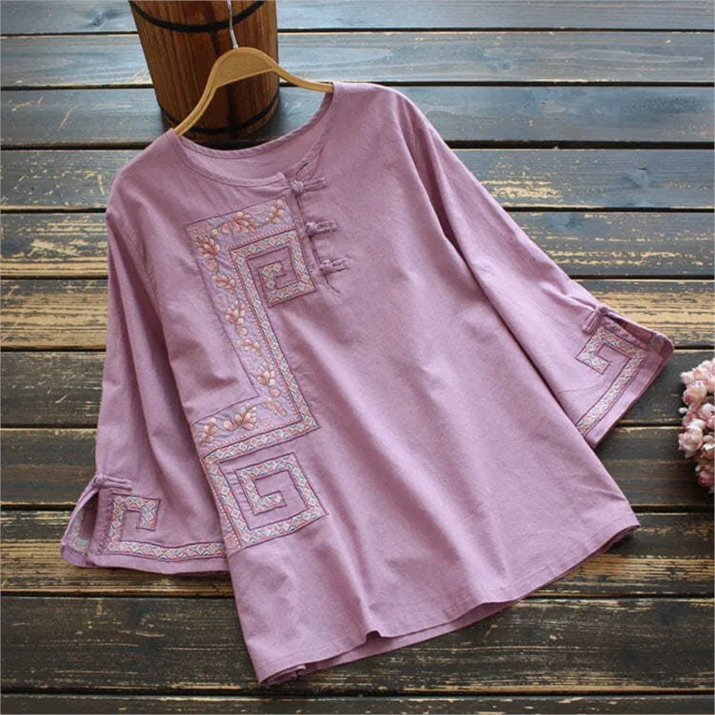 2023 New Pregnant Women's Loose Blouse Women's Cotton Linen Shirt Women's Retro Top Round Neck Embroidered Maternity Top LF066