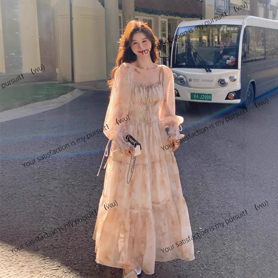 

French square collar bubble sleeve chiffon floral dress female spring and autumn fairy dress first love gentle wind forest long