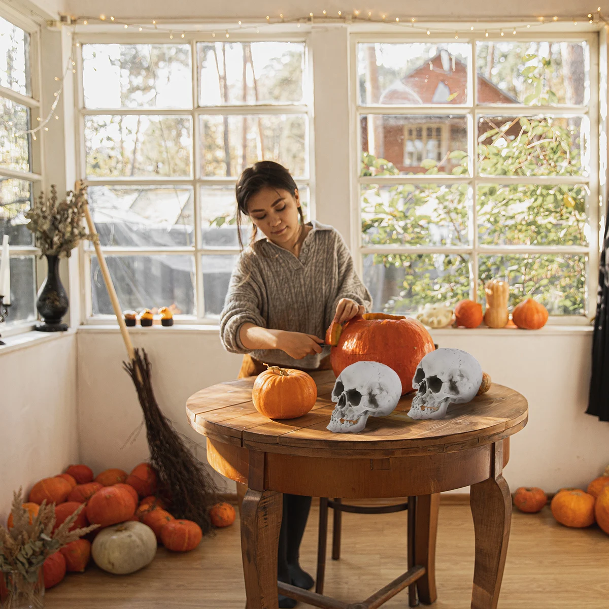 Рисунок 3 - Пластиковый реквизит с черепом в натуральную величину