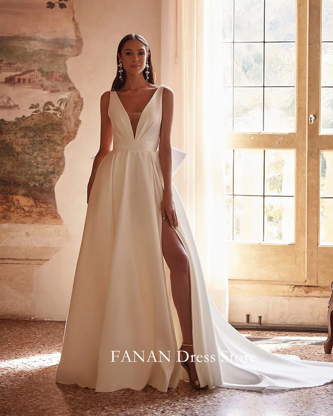 Fanan Deep V-Neckline Bow Wedding Dress Side Slit Customized Open Back Ruched Ivory Bridal Party Gown Vestidos De Novia