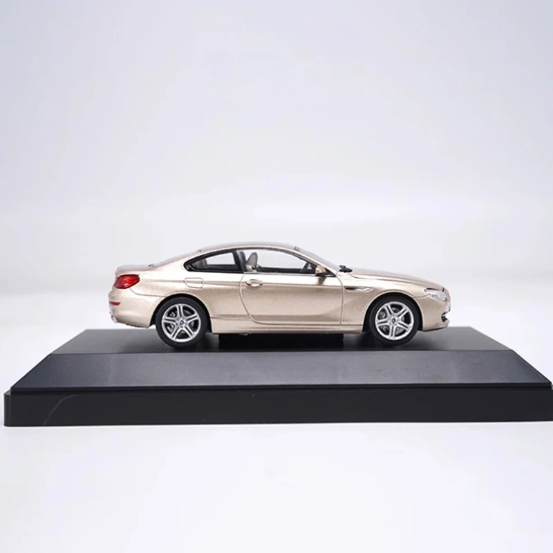 Original Diecast 1:43 Scale 650i Coupe 6 Series Alloy Sports Car Model Finished Product Simulation Toy Gift Static Model Display