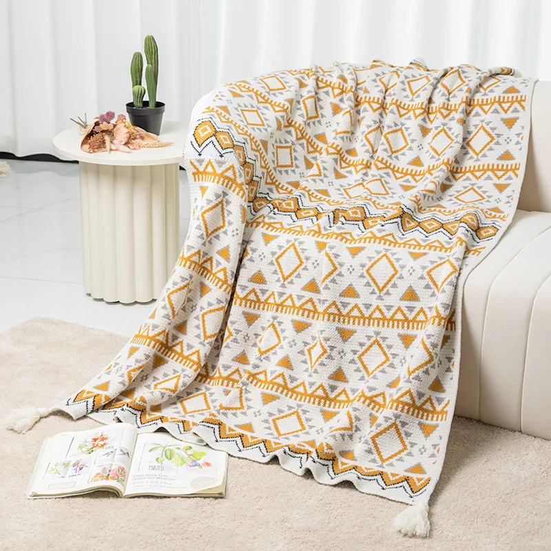 Boho Throw Blanket for Couch, Lightweight Summer Knitted Blanket with Tassels, Soft Air Conditioning Wrap