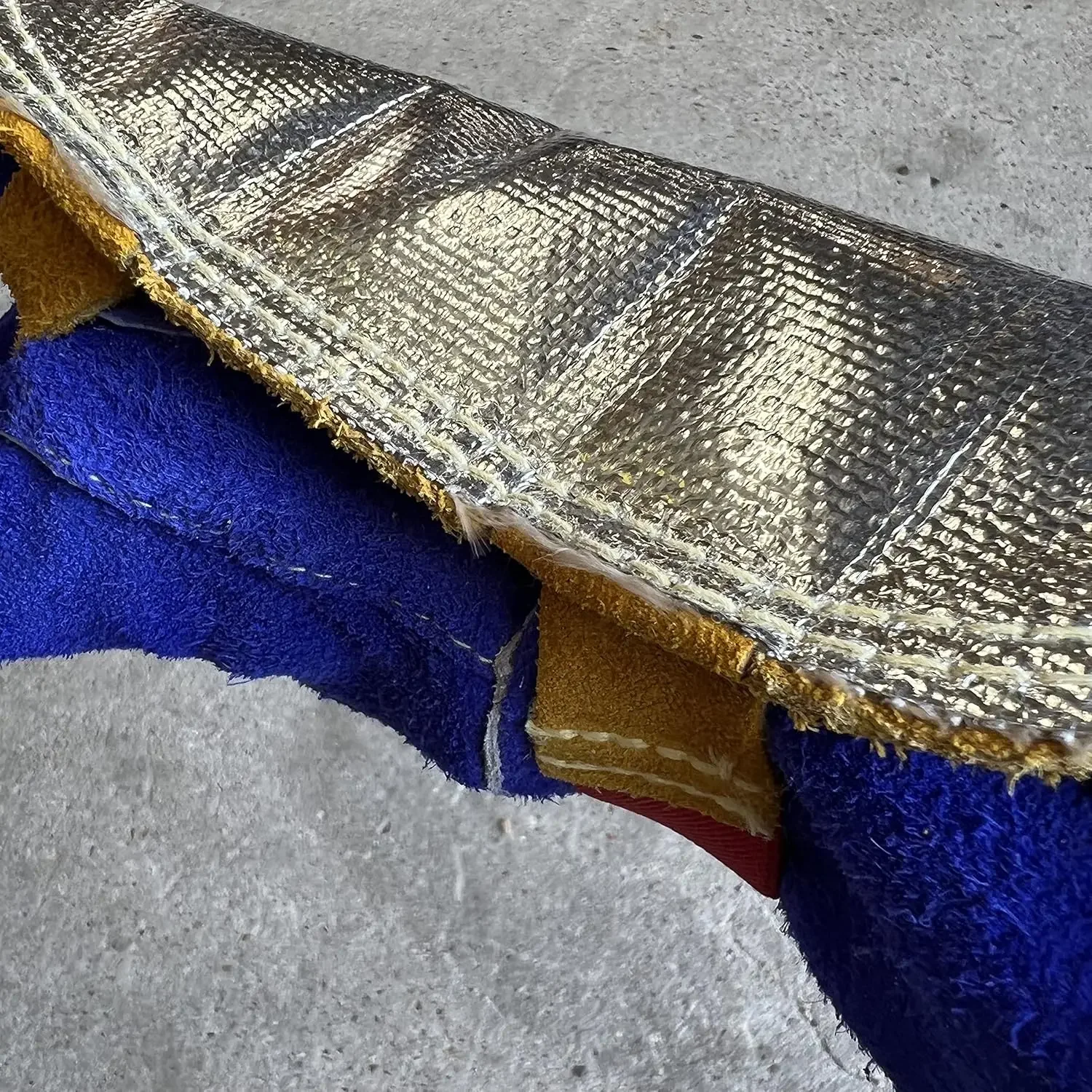 Aluminized Back Hand Pad with Kevlar Stitching - Heat Deflector