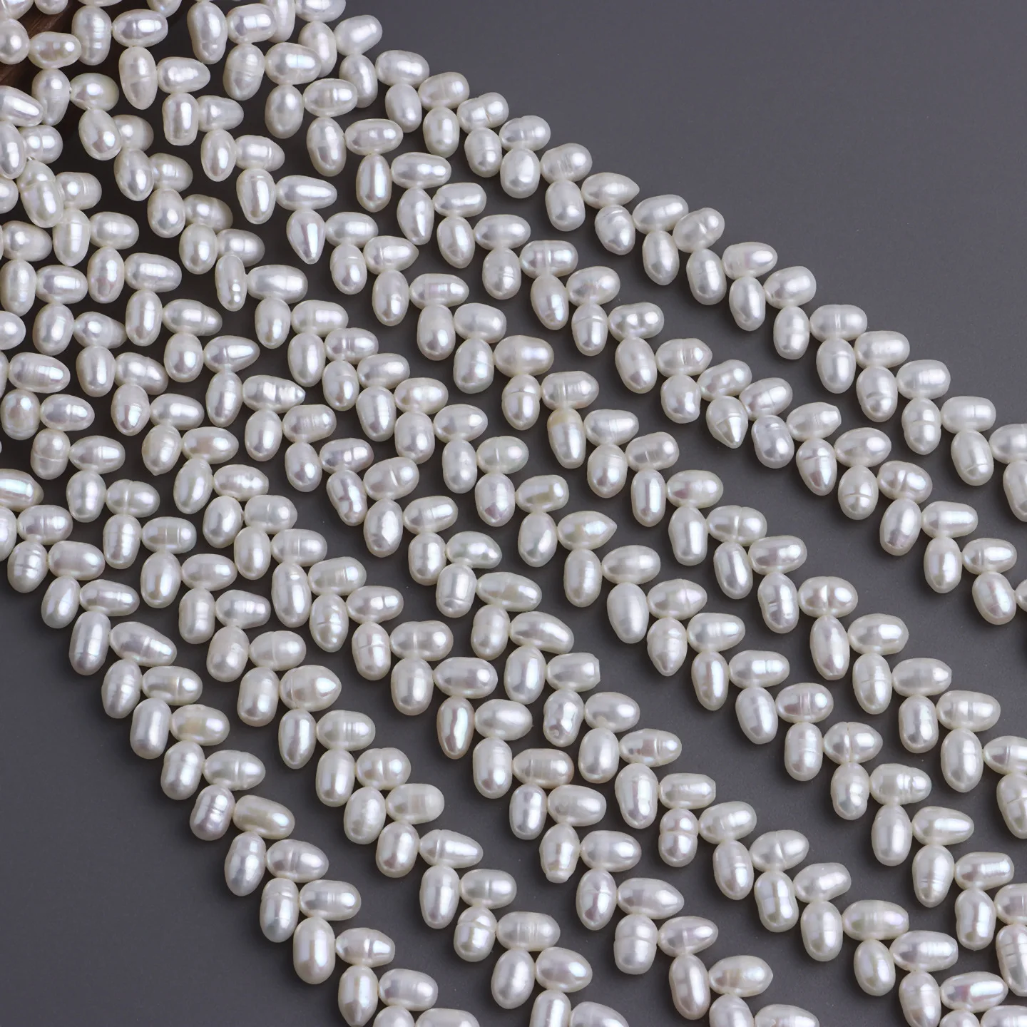Strong Light White Bright 5-6mm Threaded Wheat Ear Rice Beads Natural Freshwater Rice Loose Beads Beaded DIY Jewelry Accessories