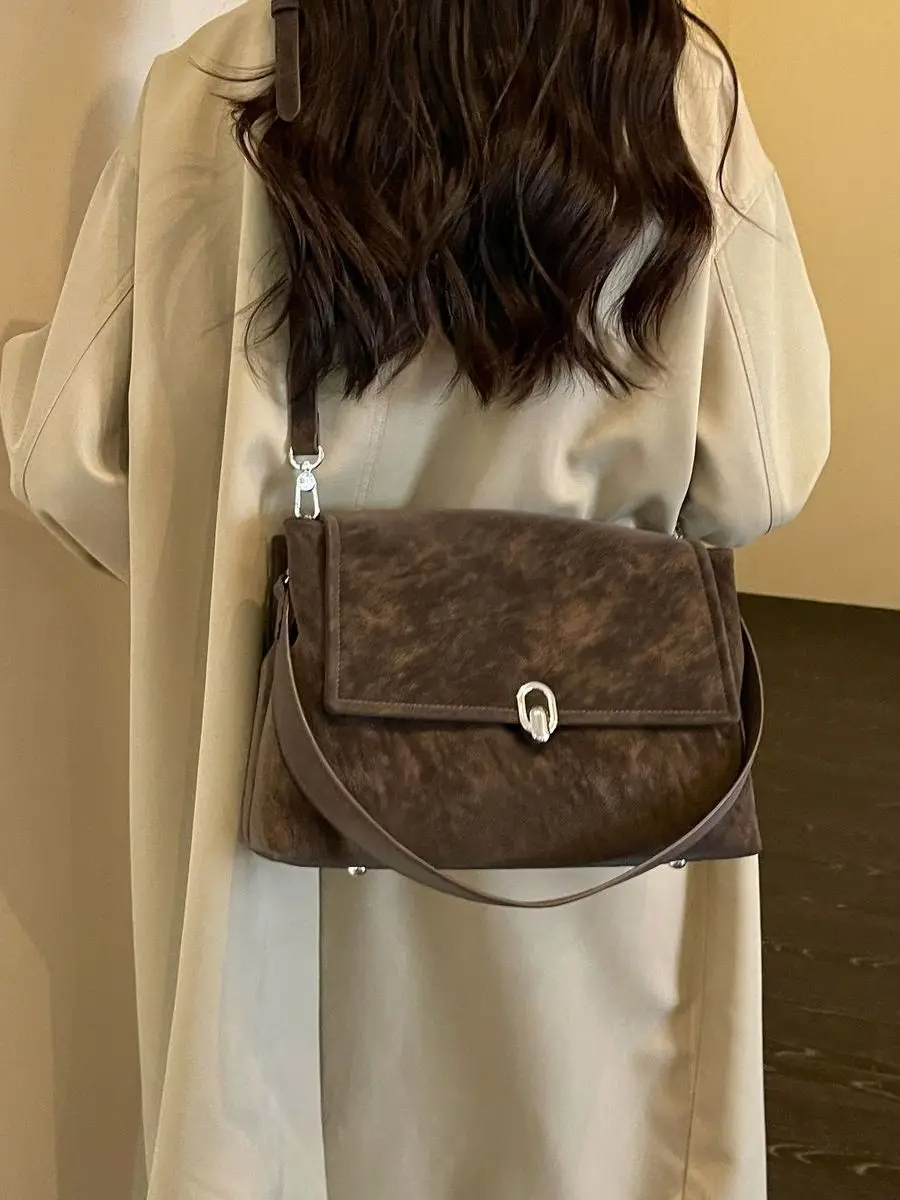 retro-fashionable-versatile-single-shoulder-bag-women's-2026-new-stylish-simple-commute-large-capacity-crossbody-tote-bag
