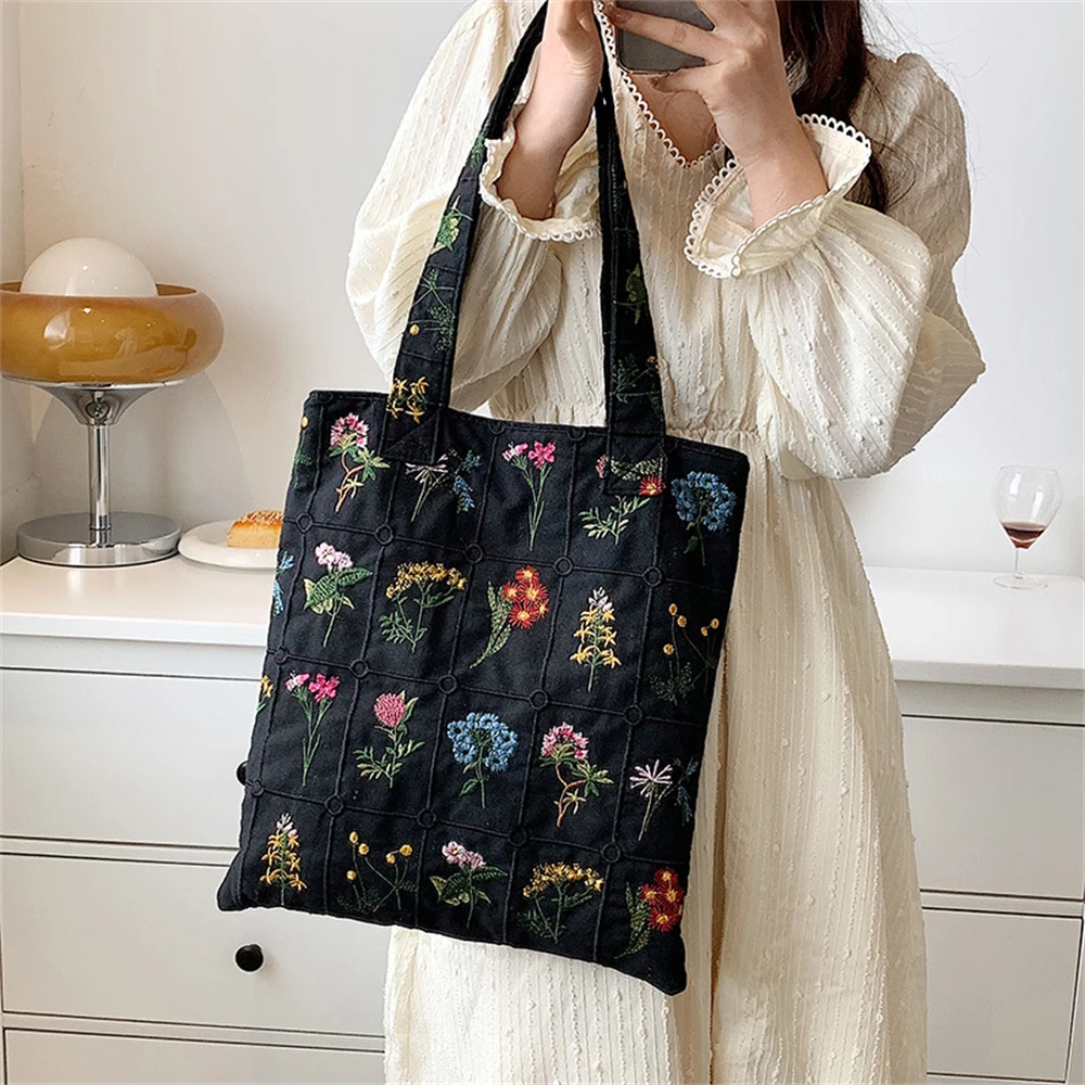 High Quality Women\'s Bags Embroidered Fashion Ladies Tote Bag Casual Female Hand Bag Designer Vintage Shoulder Handbag for Girls