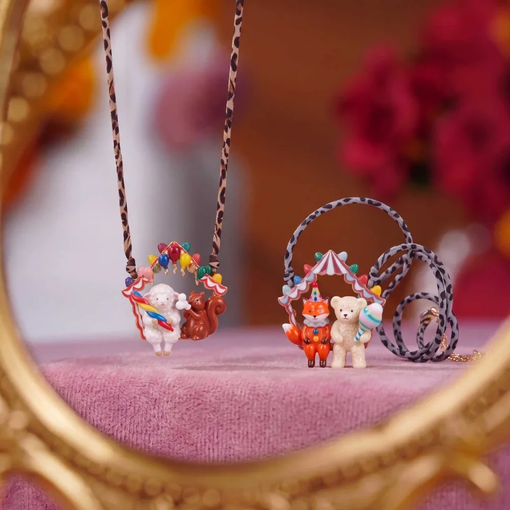 Circus Park Animal Pendant Necklace Leopard Fabric Rope Chain Fox Bear Vintage Charm Festival Jewelry Gifts for Women Girls