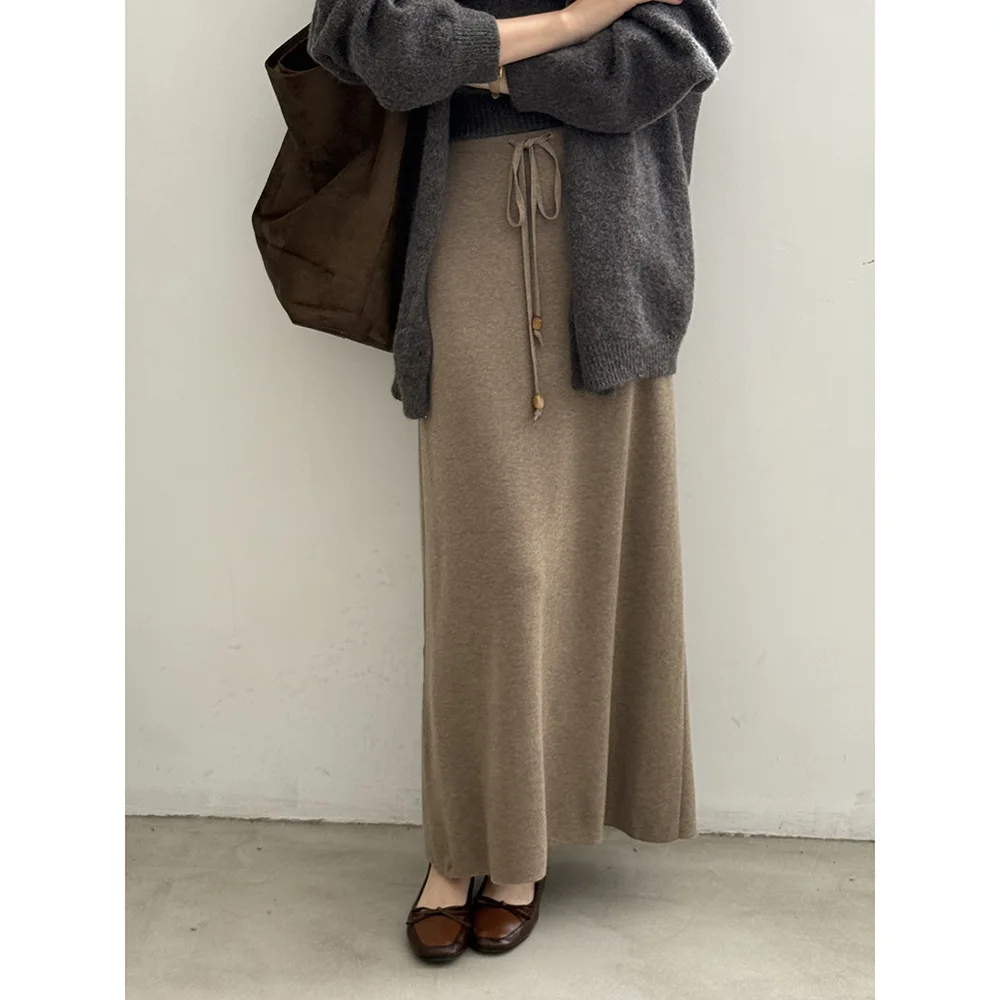 

Solid Color Drawstring High-waist Midi Skirt for Women Slim-fit Versatile and Bodycon Suitable for Autumn