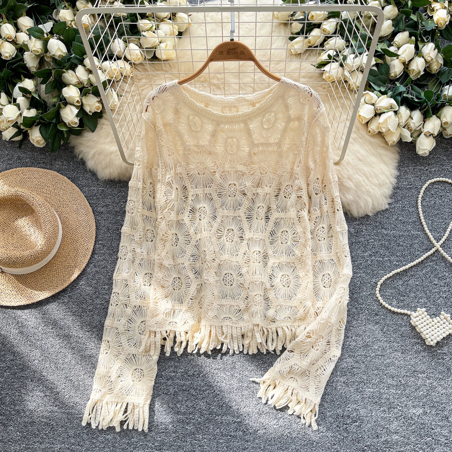 Bohemian Hohl Häkeln Lange-sleeve Gestrickte Tops Frauen 2025, Herbst Casual Oberbekleidung Quaste Strand Cover-up Tops Urlaub