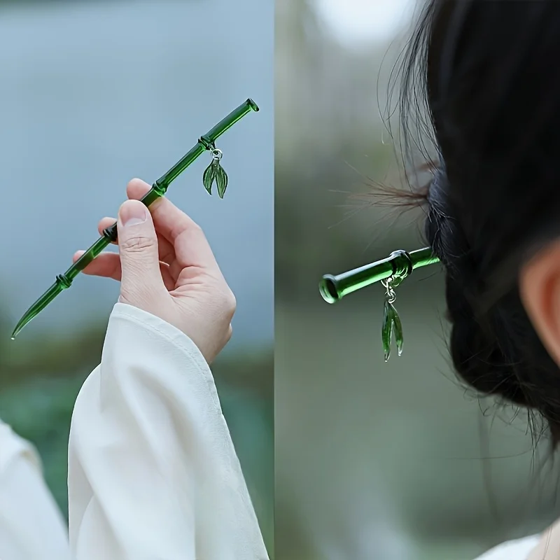 

Bamboo Hair with Leaf Pendant Hair Accessories, Advanced Resin Material, Elegant Ladies Hair Comb.