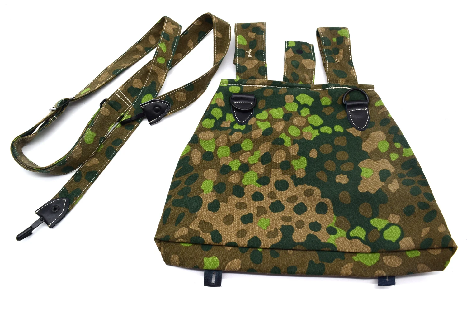 Camouflage German DOT 44 Camp Bread Bag W Strap Cosplay view 2