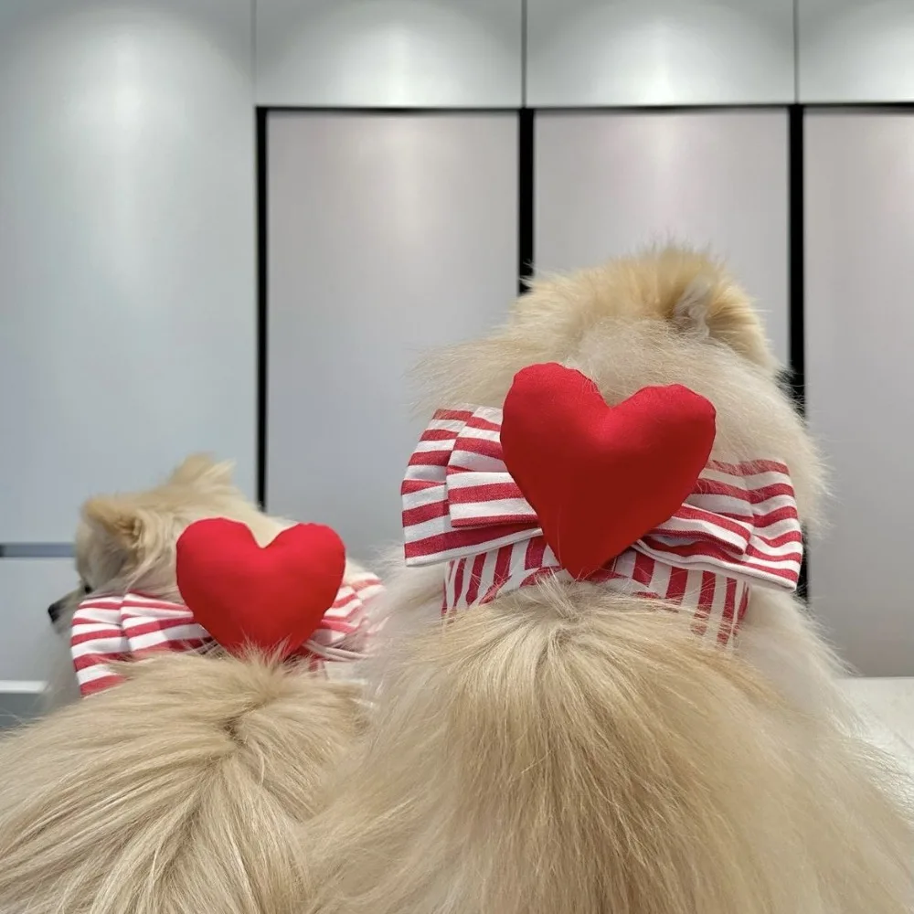 Cute Dog Harness Heart Shaped Chest Strap Dog Red Heart Stripe Set Traction Rope Chest Strap Set Maltese Walking Dog Rope Pet