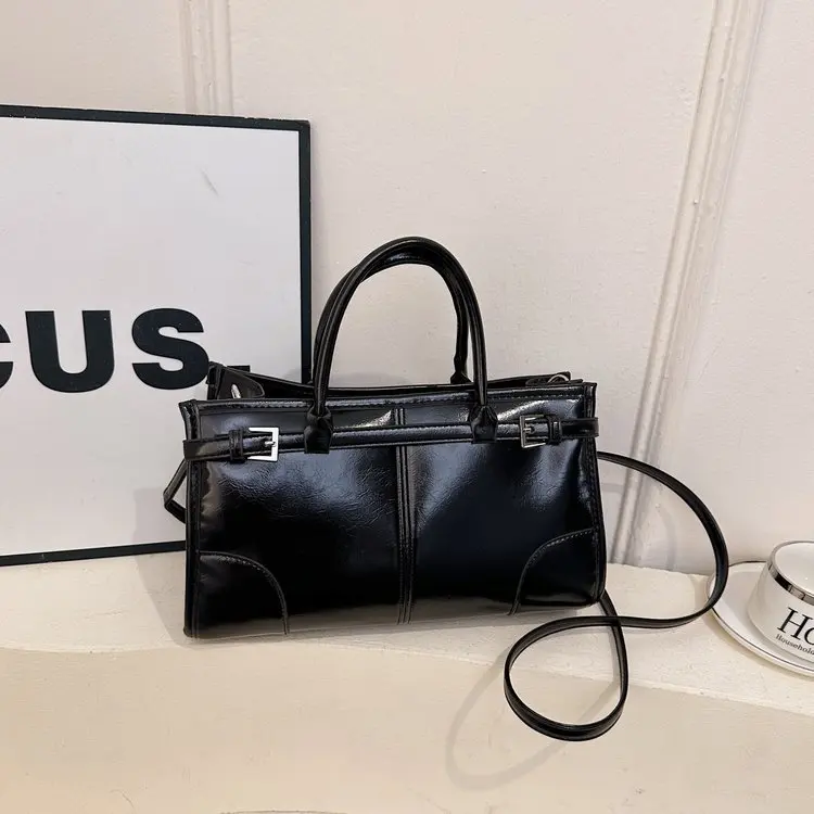 

2025 Retro Large Capacity Shoulder Bag for Women, Genuine Leather Multi-way Tote Crossbody Purse, Vintage Hobo Bag for Work