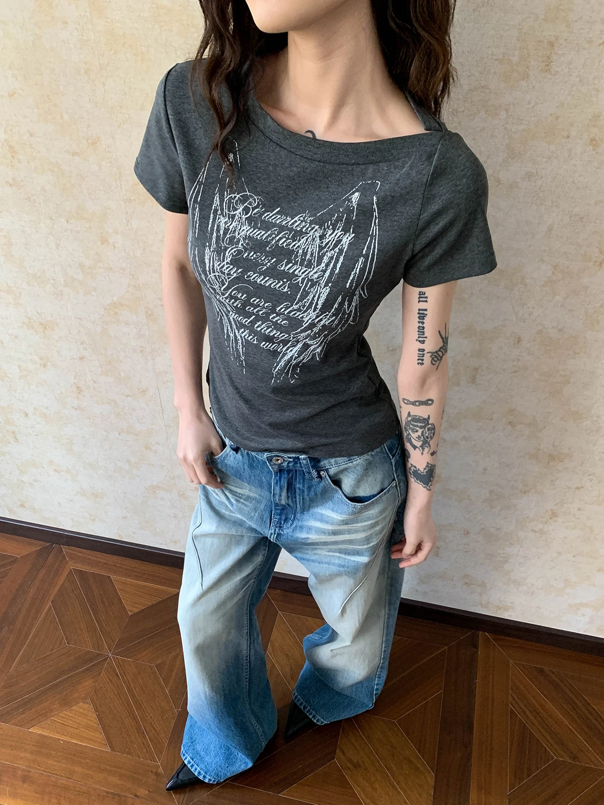 

Apocket American Style Short Sleeve T-Shirt Women's Printed Slim Fit Short Length Base Layer Top Casual Fashion Summer Y2K