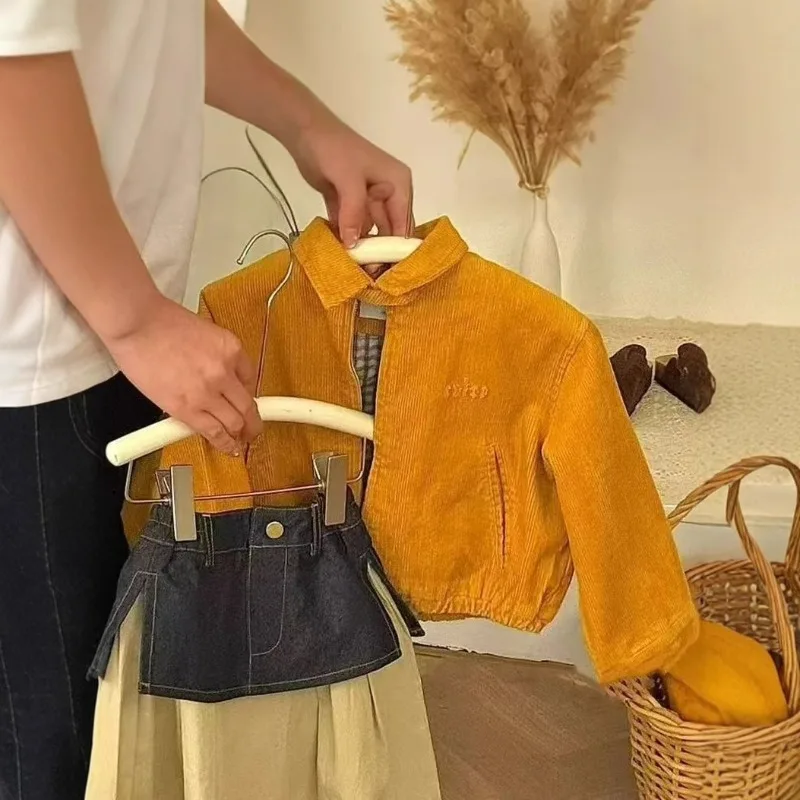 Girls' Outerwear Spring and Autumn New Children's Super Beautiful Tops Fashionable and Versatile Collar Long Sleeved Clothes