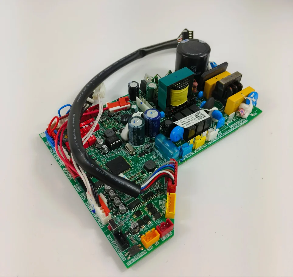 

New Midea air conditioning motherboard 17126000003571 17126000003573 CE-MDVD36G/BP2N1Y-11M