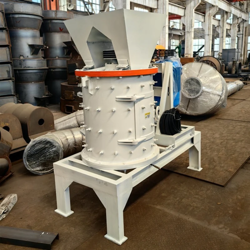Vertical compound crusher, ore crushing equipment, vertical shaft fine crushing sand making machine, mobile crushing sand making