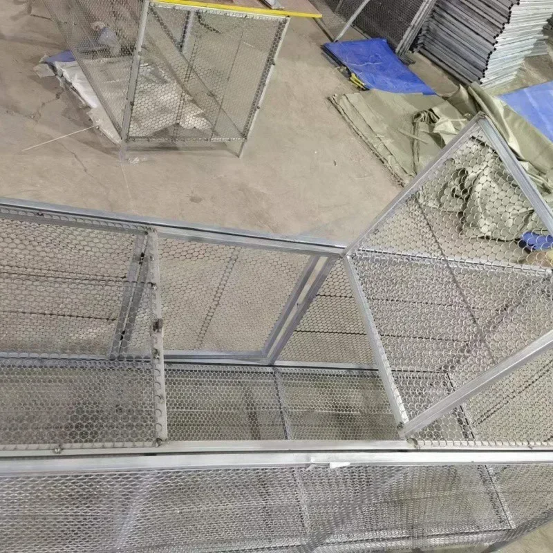 Family chickens cages Outdoor chickens cages Rabbit  Rabbit Extra thick encryption Chicken cage Chicken cage Household