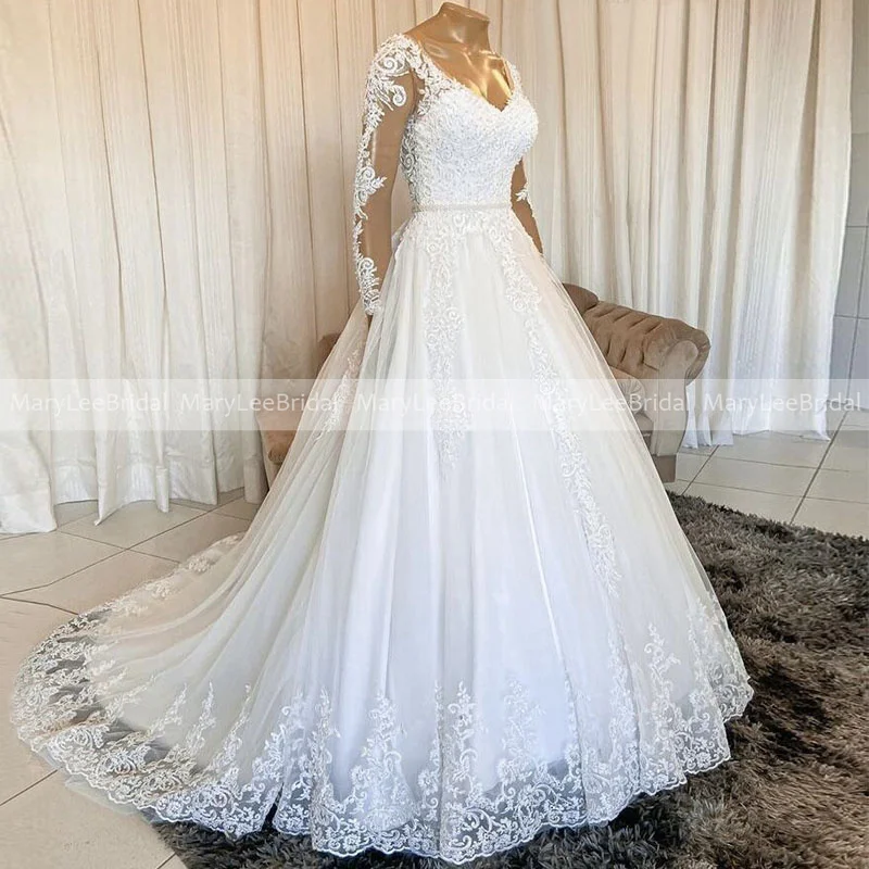 Weiß Prinzessin Ballkleid Hochzeit Kleid mit Perlen Spitze Applique V-ausschnitt Langarm Plus Größe Braut Kleider Vestidos de noiva