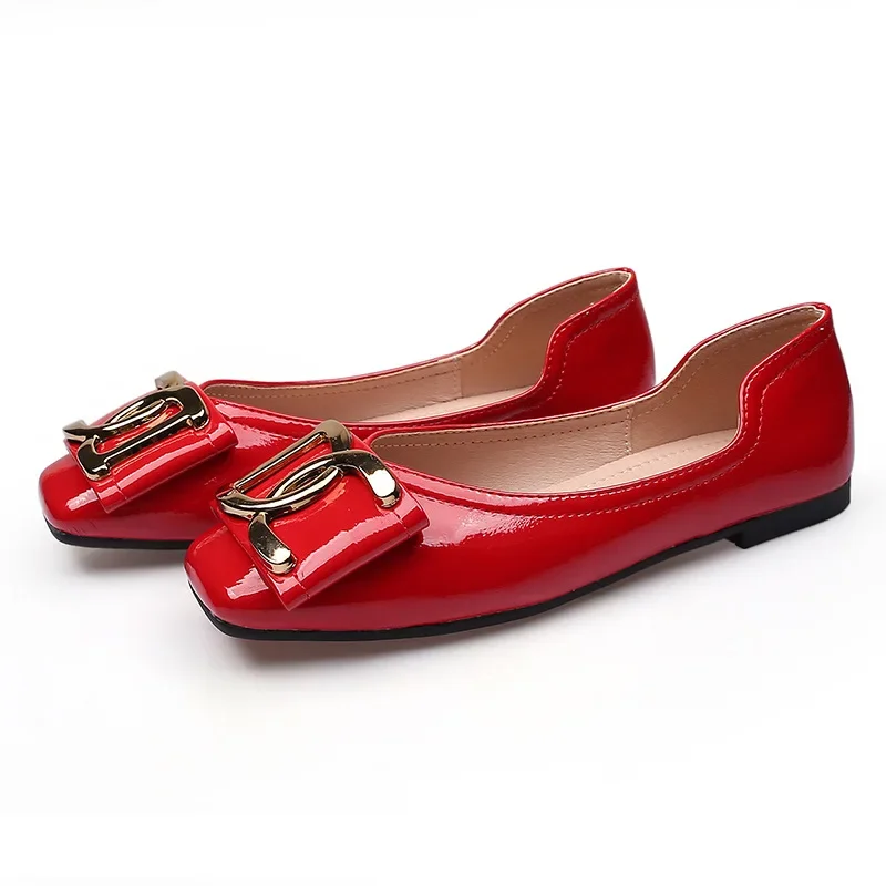 luxury 2024 Ballerina Ladies Slip-on Shoes Women Spring Fashion Ballet Flats Square Toe Patent Leather Shoe Loafers Women Red