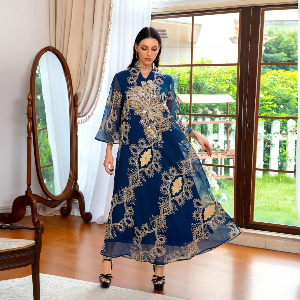 New Muslim Women Luxury Robe Beads Flower Embroidery Evening Gowns Long Sleeve V-Neck Printing Elegant Lady  Large Swing Dresses
