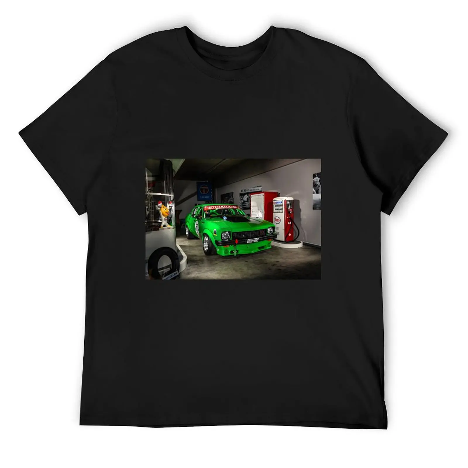 Holden Torana SLR 5000 old pits, Nürburgring Torana in pits T-Shirt vintage clothes sublime customs black t-shirts for men