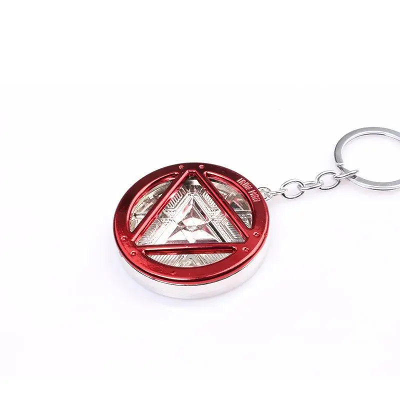 The New Marvel Peripheral Avengers Iron Man Energy Reactor Alloy Keychain Is A Fashionable and Trendy Bag Decoration Pendant