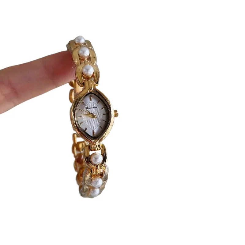 

Часы с жемчужным браслетом, нишевые легкие роскошные кварцевые часы для девочек на рабочем месте, простые