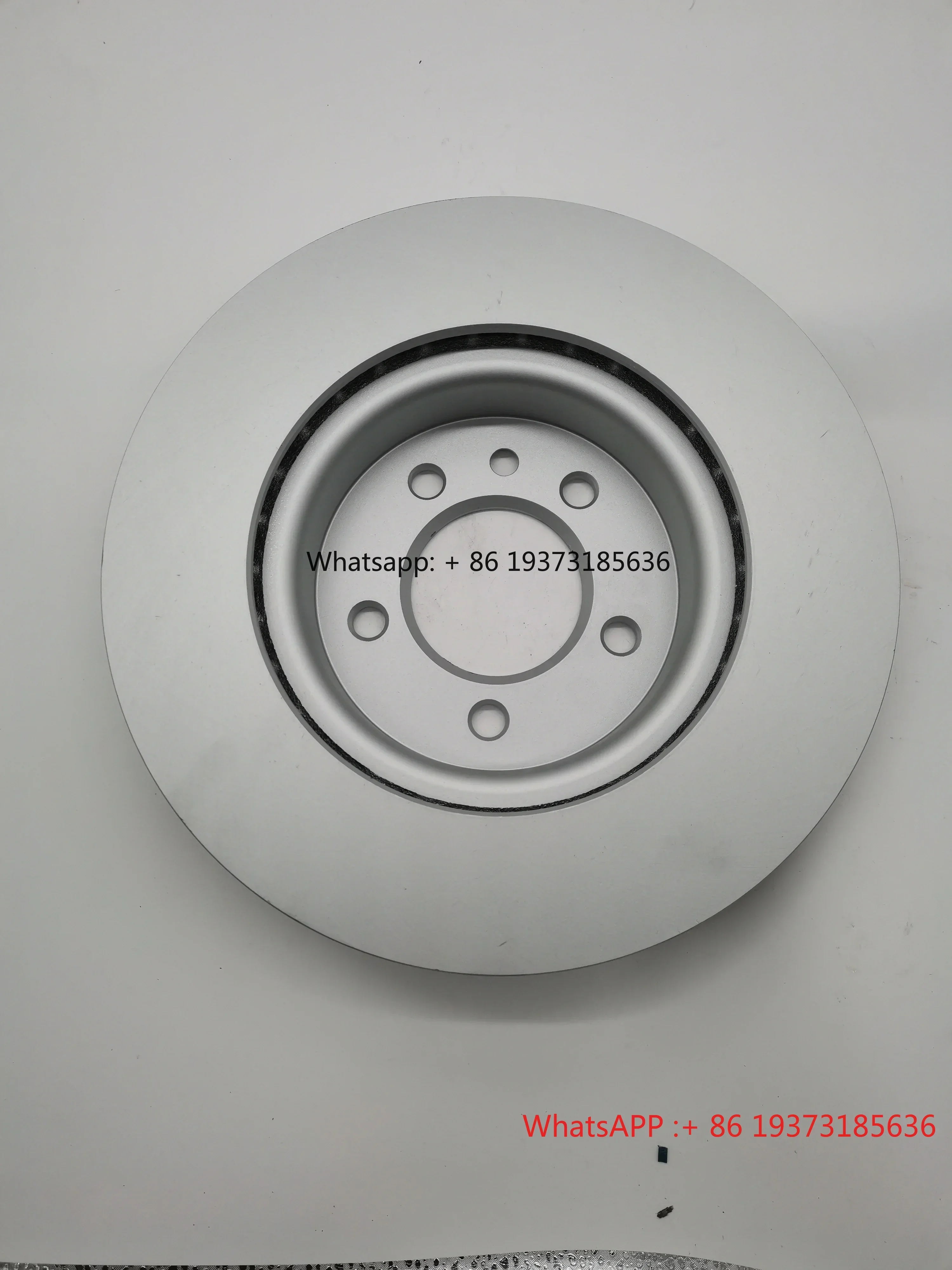 Remschijf voor Land Rover V6 4.0L 2.7L 140KW Discovery 3/4 Range Rover Sport 2005-2009 Auto Remschijf SDB000604