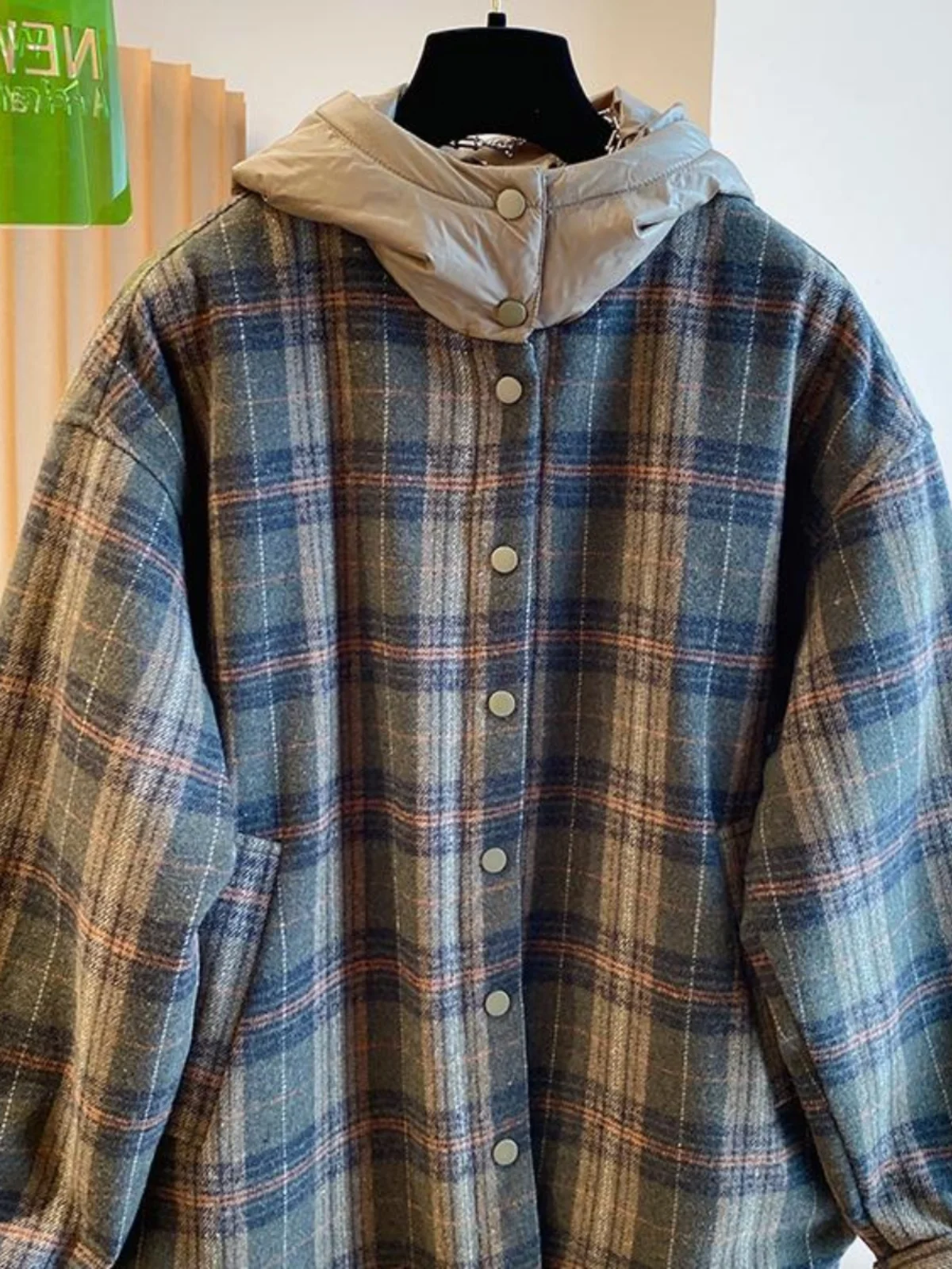 

Thiened Plaid Woolen irt Cotton Jaet Loose All-Match Women's Coat with Hood Vintage Sle Long Sve Busin Commute