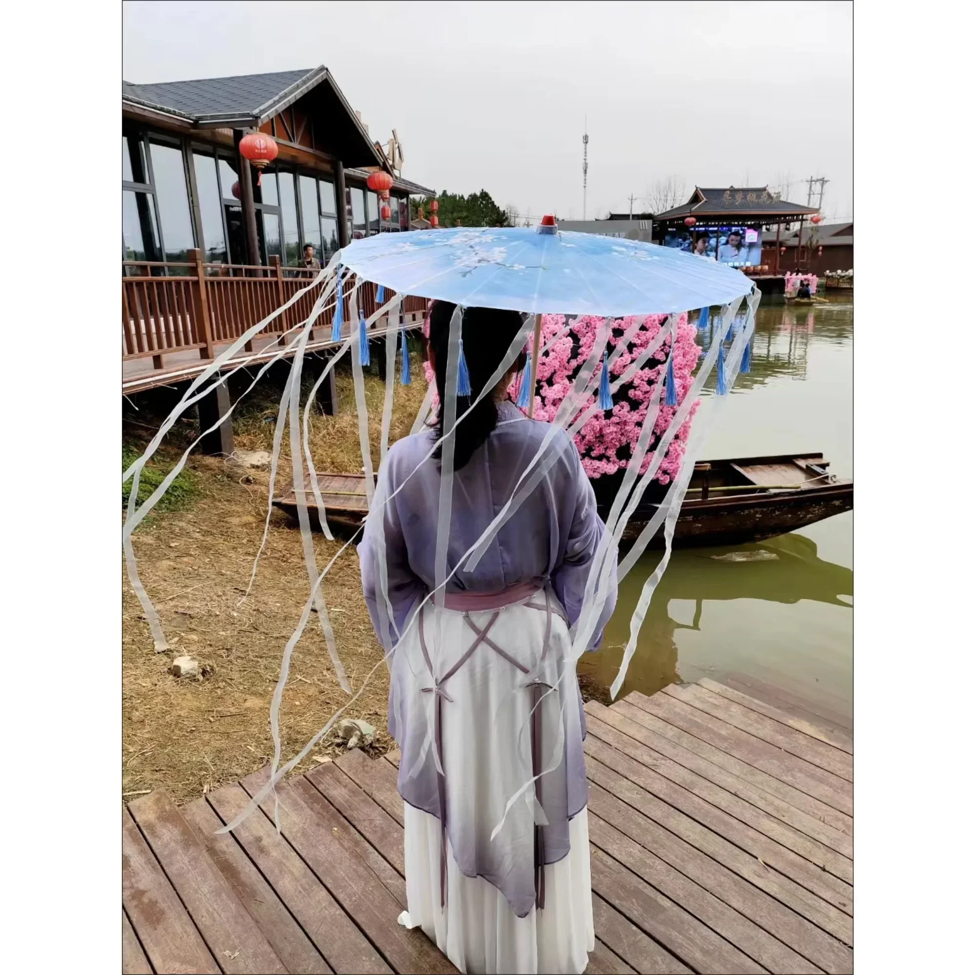 Chinese Umbrella Ancient Tassel Cos Hanfu Antique Oil Paper Umbrella Ancient Red Flower Ribbon Prop Parasol Woman cosplay Uv