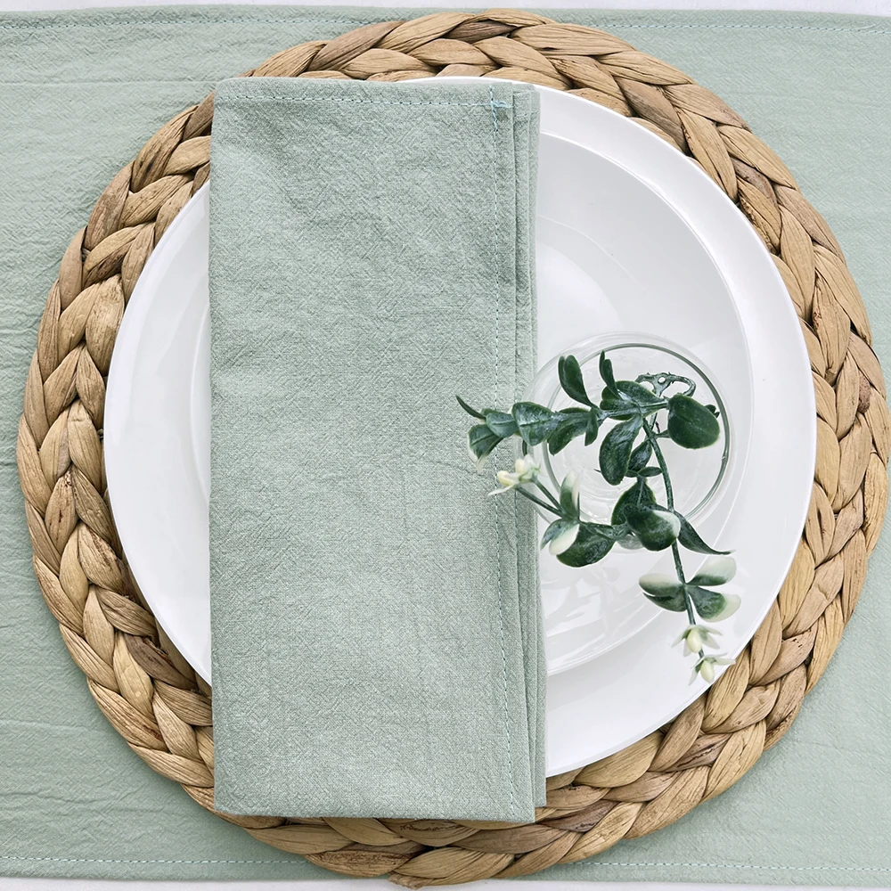 

Wholesale 50PC 40X40CM Cotton Cloth Napkins Family Dinner Kitchen Green Tea TowelsHotel Serving Design Table Wedding Decoration