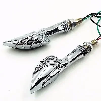 دخان الجمجمة اليد LED بدوره إشارة دراجة نارية المزدوج الرياضة الشارع عارية الدراجة كروزر