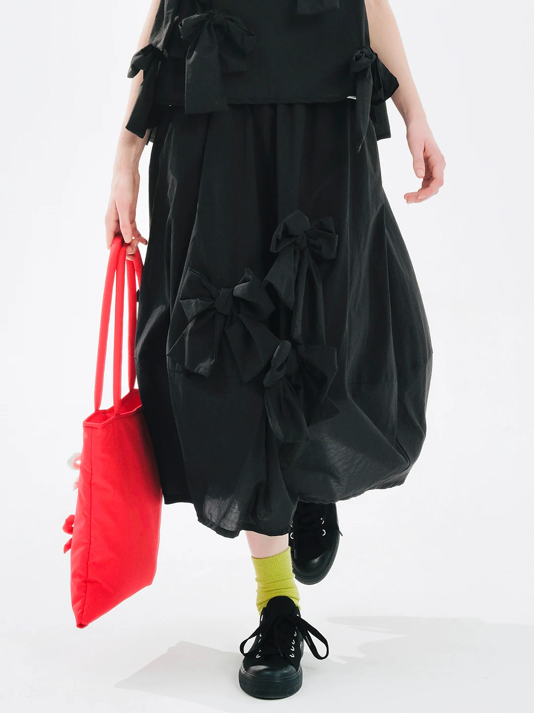 IMAKOKONI Original Design Black Bow Half length Skirt for women 244696