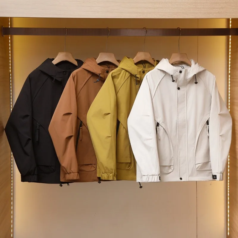 

Men's Outdoor Windproof Water-resistant Hooded Jacket Standard Fit Long Sleeve Zipper Closure Polyester Fiber Casual Style